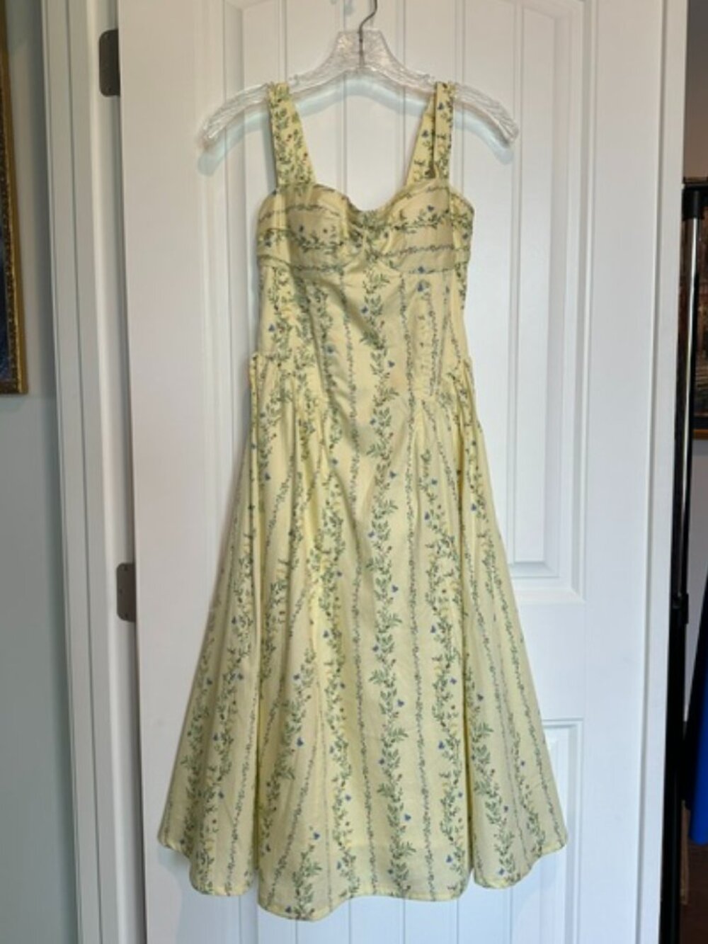 Abercrombie Pastel Yellow Bra-Free Dipped-Waist Maxi Dress XSP - Picture 4 of 7